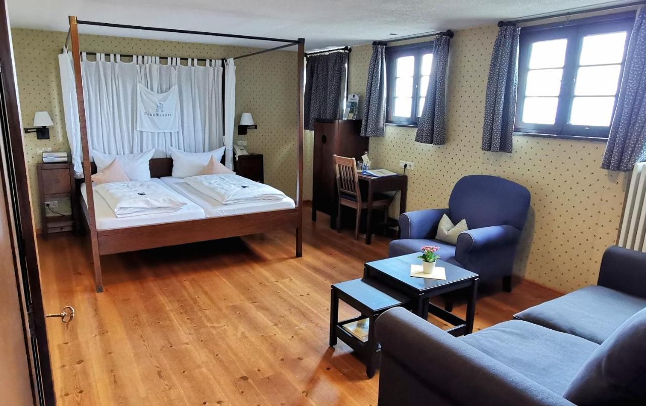 Burg Windeck ***S Hotel Buehl  Room photo