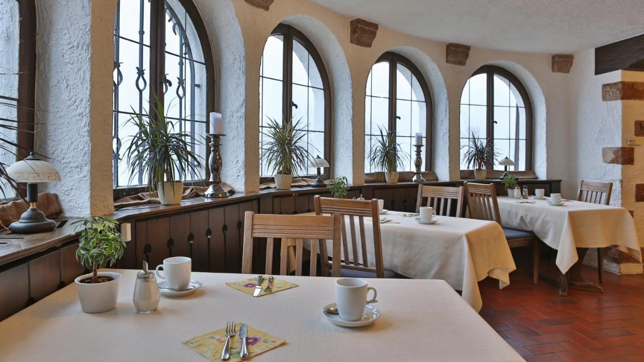 Burg Windeck ***S Hotel Buehl  Exterior photo